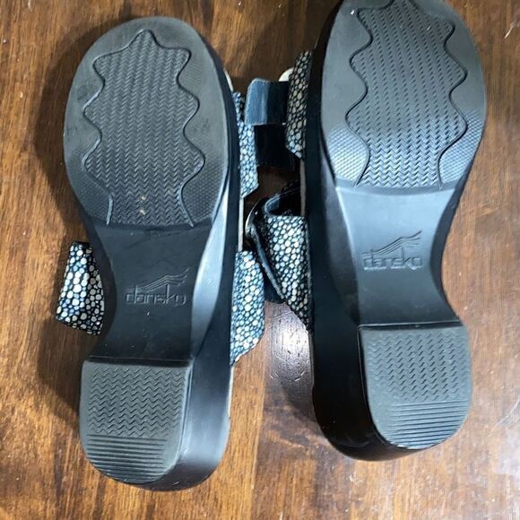 Dansko strappy slip on clog sandals size 37 - Picture 5 of 8